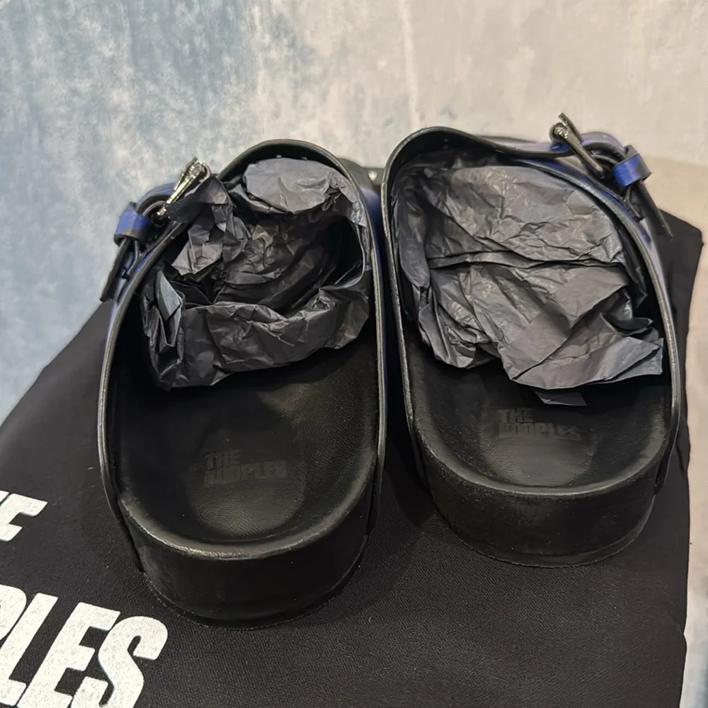 NWT The Kooples Unisex/Men’s Blue Leopard-print Leather Sandals